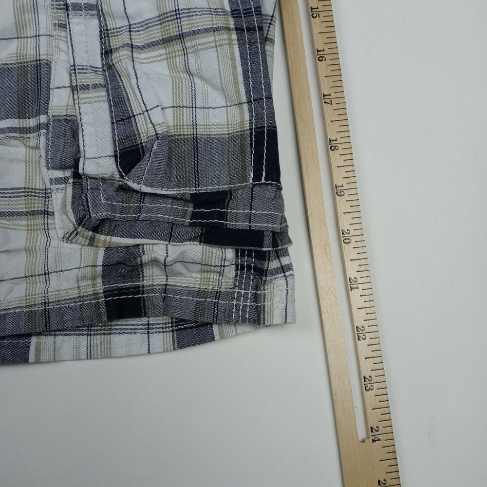 LEE Plaid Shorts Cargo Pockets Men's Size 38 Casual Outdoor - Picture 7 of 9